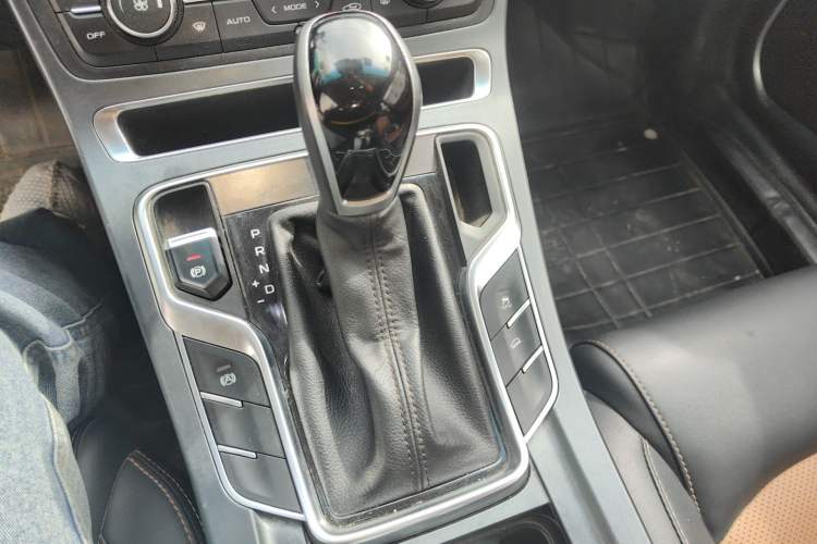 Used Geely Auto Vision S1 2018 1.4T CVT Fengchi Model