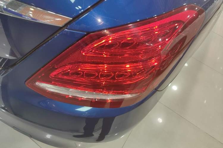 Used Mercedes-Benz C-Class 2017 Restyled C 180 L Fashion Edition Sport Version