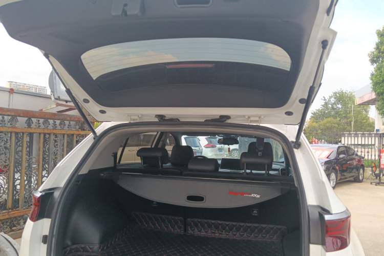 Used Kia KX5 2019 1.6T Automatic Two-Wheel Drive Luxury Edition
