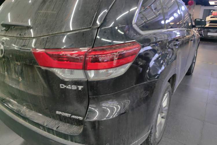 Used Toyota Highlander 2021 2.0T Four-Wheel Drive Prestige Version 7 Seats