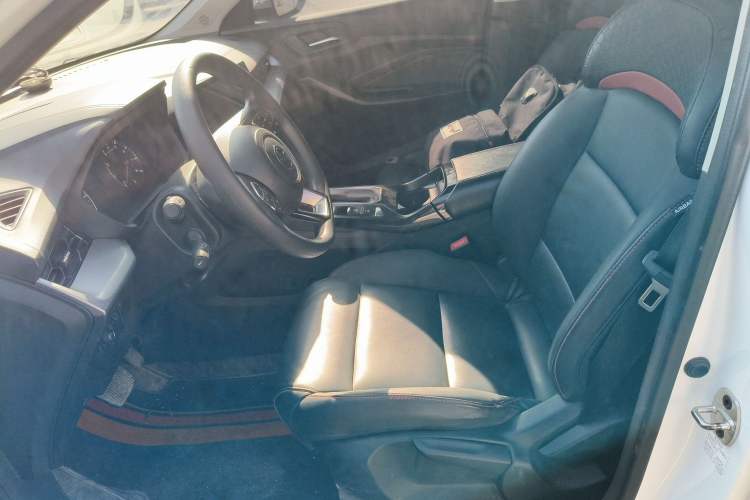 Used MG 5 2022 180 DVVT CVT Youth Style Edition