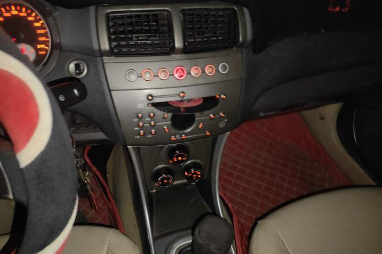 Used Lotus L3 2013 Hatchback 1.5L Manual Elite Model
