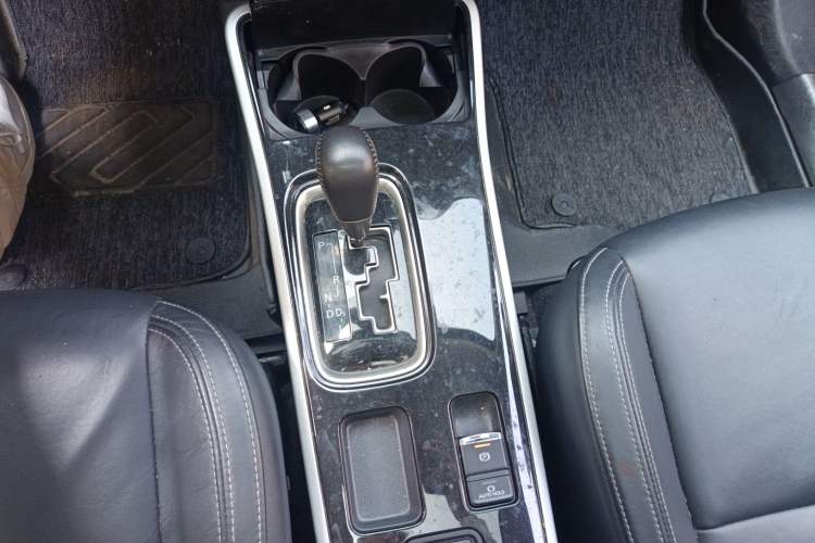 Used Mitsubishi Outlander 2020 2.0L Two-Wheel Drive Enjoyment Version 5 Seats
