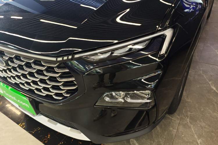 Used Ford Equator Sport 2023 EcoBoost 170 Platinum Edition
