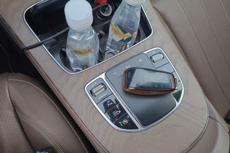 Used Mercedes-Benz E-Class 2021 Facelift E 300 L Stylish Edition Vehicle Key