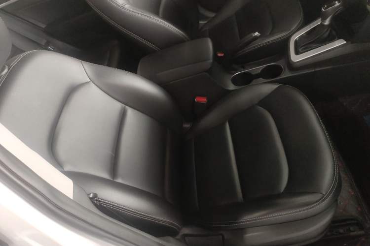 Used Hyundai Elantra (6th Generation / Lingdong) 2016 1.6L Automatic ZhiXuan – Elite Version