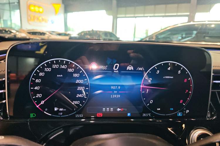 Used Mercedes-Benz E-Class 2024 Facelift E 300 L Luxury Edition Instrument Cluster