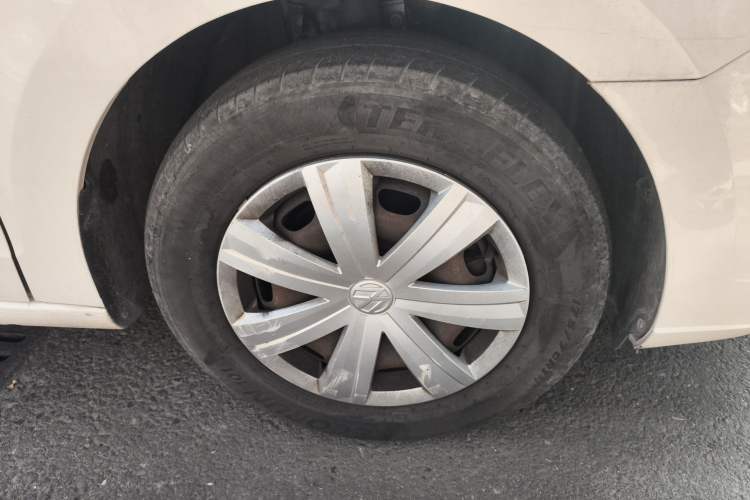 Used Volkswagen Jetta 2017 1.5L Manual Fashion Edition