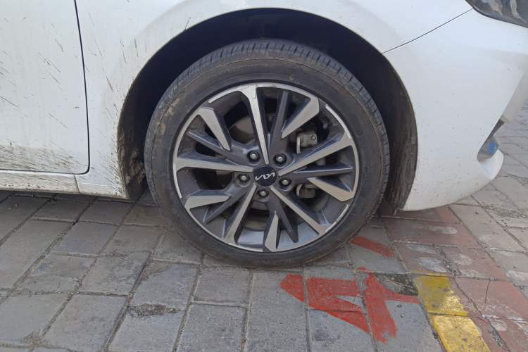 Used Kia K3 2021 Revised 1.5L CVT Fashion Edition Exterior 1