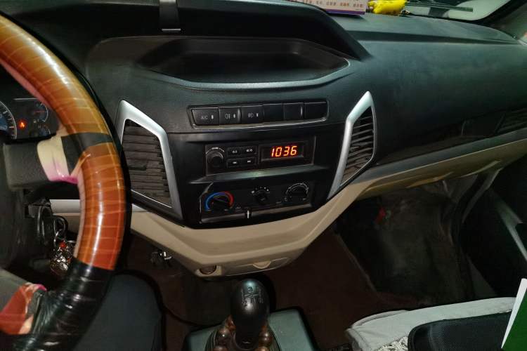 Used CHANGAN KUAYUE V5 2013 1.5L Standard Version DAM15R