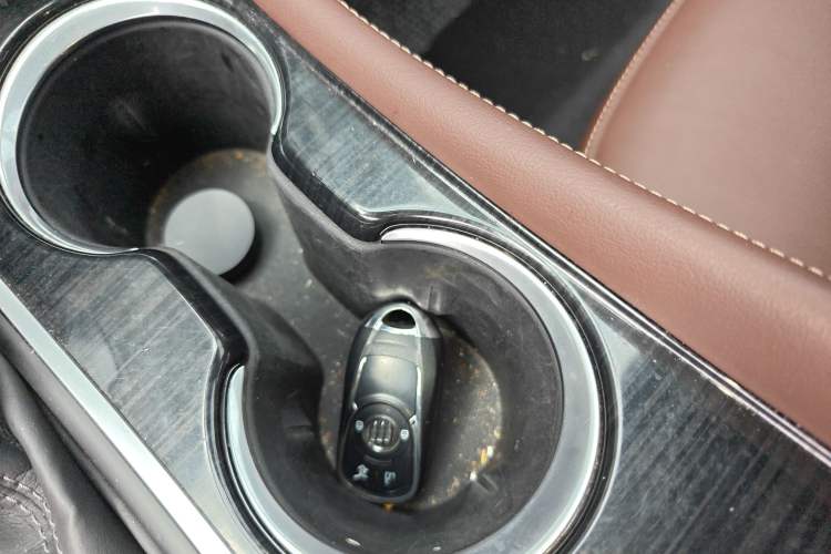 Used Buick Envision 2018 28T Four-Wheel Drive Luxury Model Vehicle Key