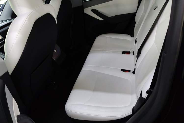 Used Tesla Model Y 2026 Model Long-Range Rear-Wheel-Drive Version