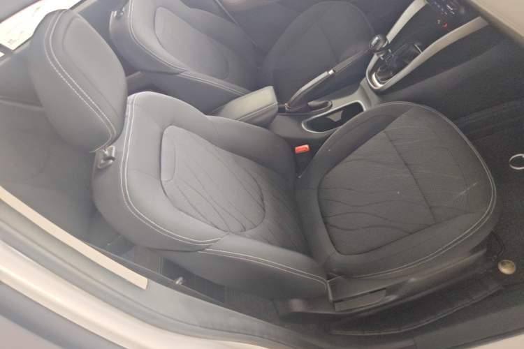 Used Baojun 510 2019 1.5L Manual Enjoyment Model 77kW China VI Emission Standard
