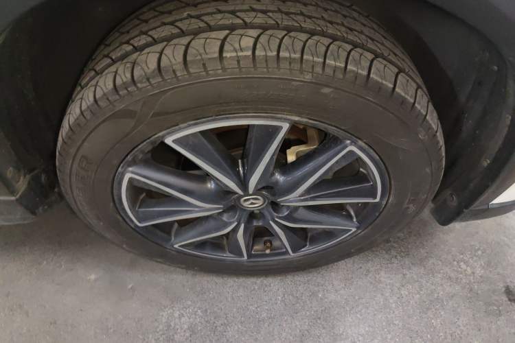 Used Mazda CX-5 2017 2.5L Automatic 4x4 Flagship Version China V Standard Right Front Wheel Hub