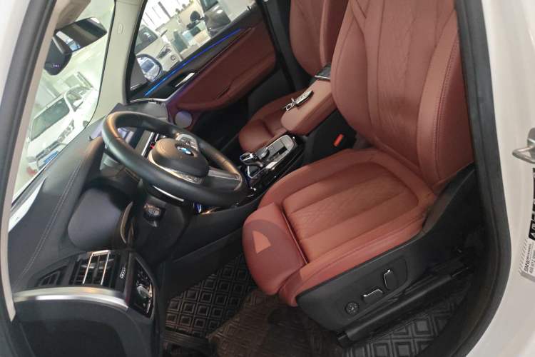 Used BMW X3 2023 Restyled xDrive30i Leading Edition M Night Sky Package Left Front Seat