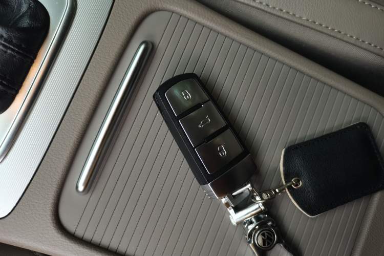 Used Volkswagen Magotan 2013 2.0 TSI Ultimate Model Vehicle Key