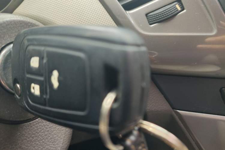 Used Chevrolet Cruze 2015 1.5L Classic SE MT