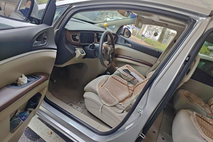 Used Buick GL8 2017 25S Comfort Version China V Standard