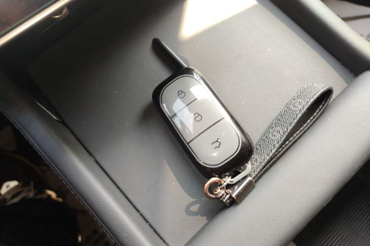 Used Geely Galaxy L7 2024 1.5T 115 km PLUS Dragon Edition