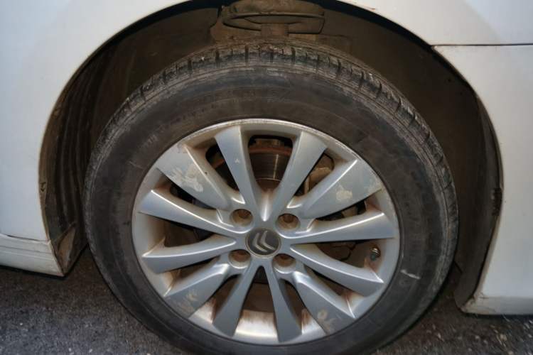 Used Citroen C-Quatre 2013 Sedan 1.6L Manual - Prestige Model Right Front Wheel Hub