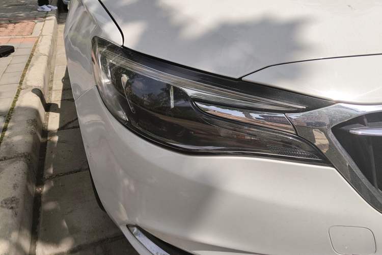 Used Buick Excelle GX 2018 18T Automatic Elite Model Right Front Headlight