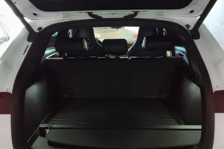 Used BYD Song PLUS New Energy 2024 HONOR Edition DM-i 110km Flagship PLUS Trunk