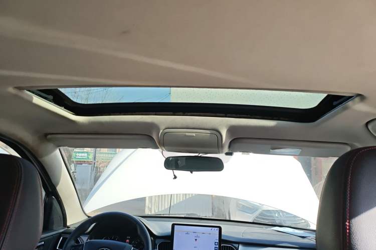 Used FAW Senya R7 2016 1.6L Manual Smart Version