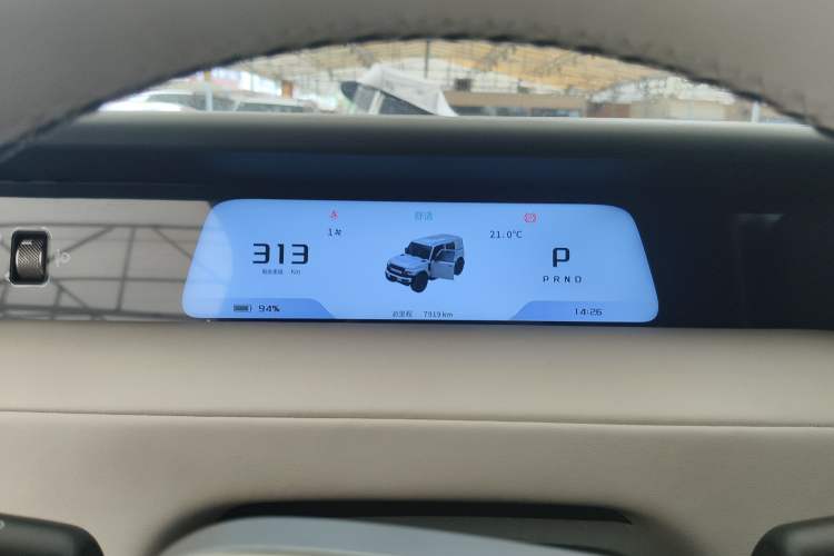 Used iCAR V23 2025 401 Two-Wheel Drive Intelligent Driving Version Instrument Cluster