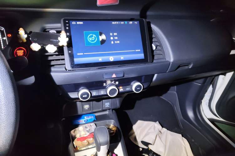 Used Honda Fit 2021 1.5L CVT Trend Edition Audio And AC Panel