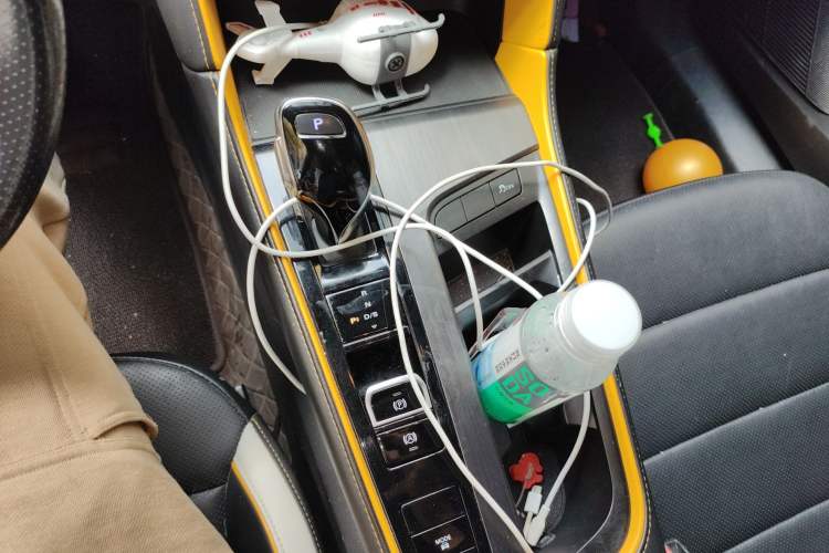 Used MG 6 2021 Pro 1.5T Automatic Trophy Luxury Edition Gear Lever