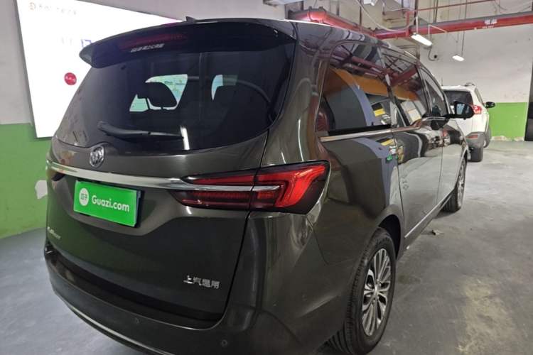 Used Buick GL8 2021 Land Cruiser Executive Class 652T Luxury Model