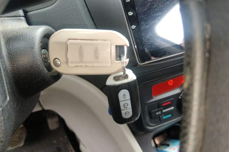 Used Dongfeng Aeolus L60 2015 1.8L Automatic New Enjoyment Model
