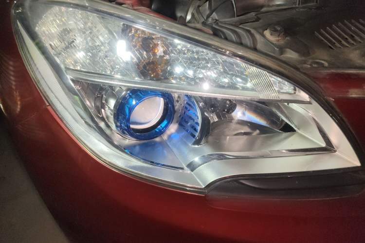 Used Buick Encore 2014 1.4T Manual Two-Wheel Drive Urban Sport Model
