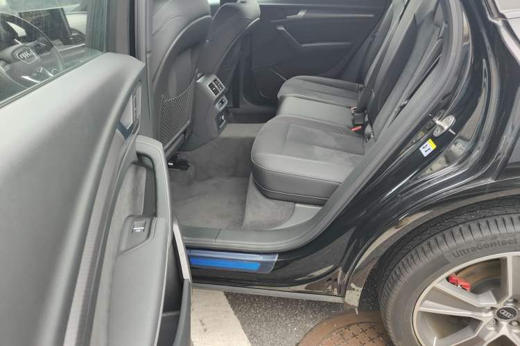 Used Audi Q5L Sportback 2023 40 TFSI Luxury Model
