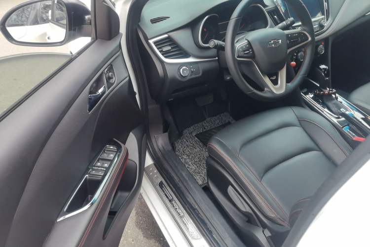 Used Chevrolet Monza 2020 Light Hybrid RS 330T Automatic Comfort Edition