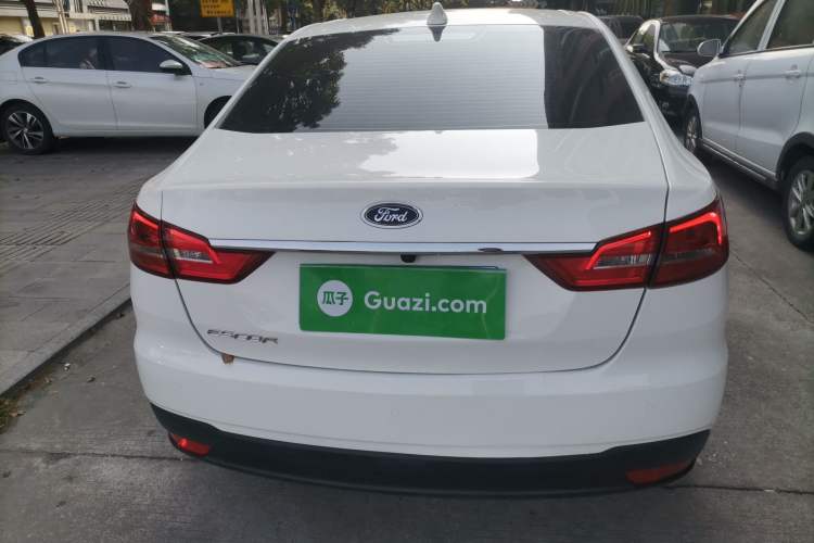 Used Ford Escort 2019 Revised Version 1.5L Automatic Enjoyment Type China VI Standard