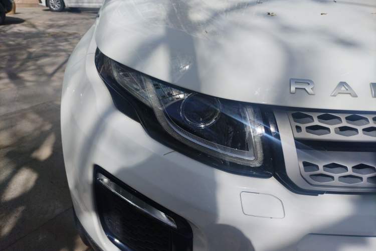 Used Land Rover Range Evoque 2018 240PS PURE Style Edition Right Front Headlight