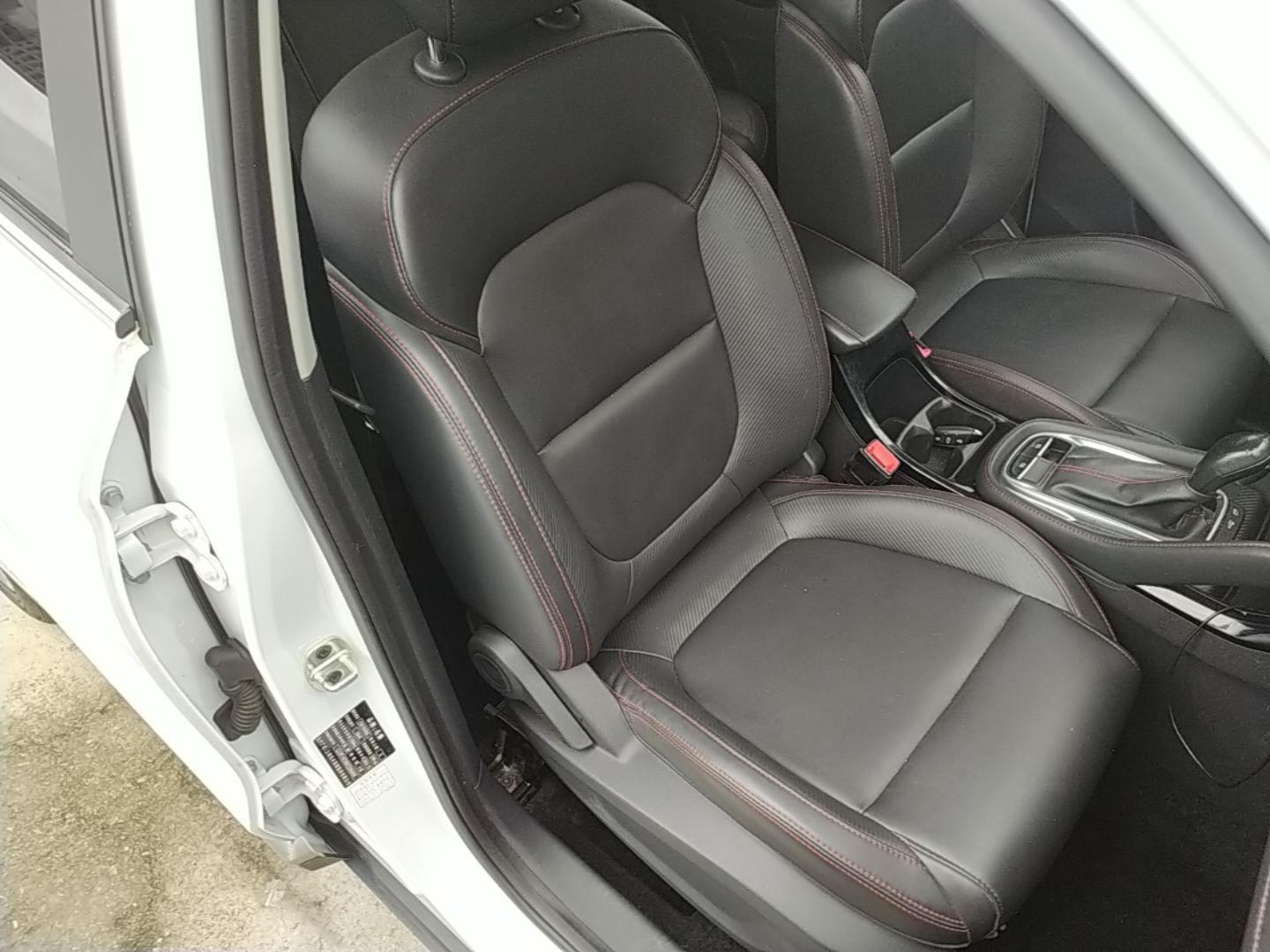 MG ZS 2022 180 DVVT Automatic Global Million-Unit 958 Edition — снимка 19