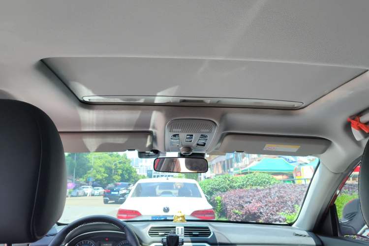 Used Haval H2 2018 Blue Label 1.5T Dual-Clutch Two-Wheel-Drive Elite Model