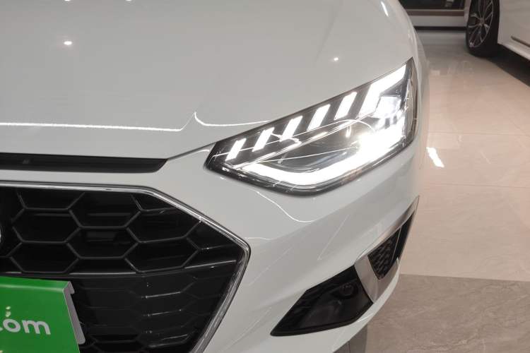 Used Audi A4L 2024 40 TFSI Fashion Dynamic Model