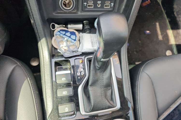 Used Jeep Commander 2018 2.0T Two-Wheel Drive Enjoy Edition China V