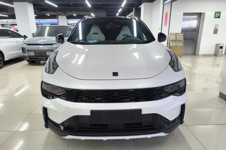 Used Lynk & Co 01 EM-P 2023 1.5TD EM-P Dawn Edition Exterior 1