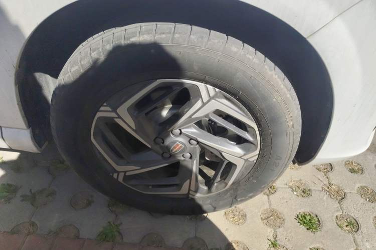 Used Hongqi HS3 2023 1.5T Two-Wheel Drive Shanwei Edition
