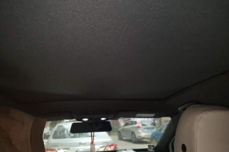 Used Volkswagen ID.4 CROZZ 2022 Long-Range Lite PRO Edition Headliner