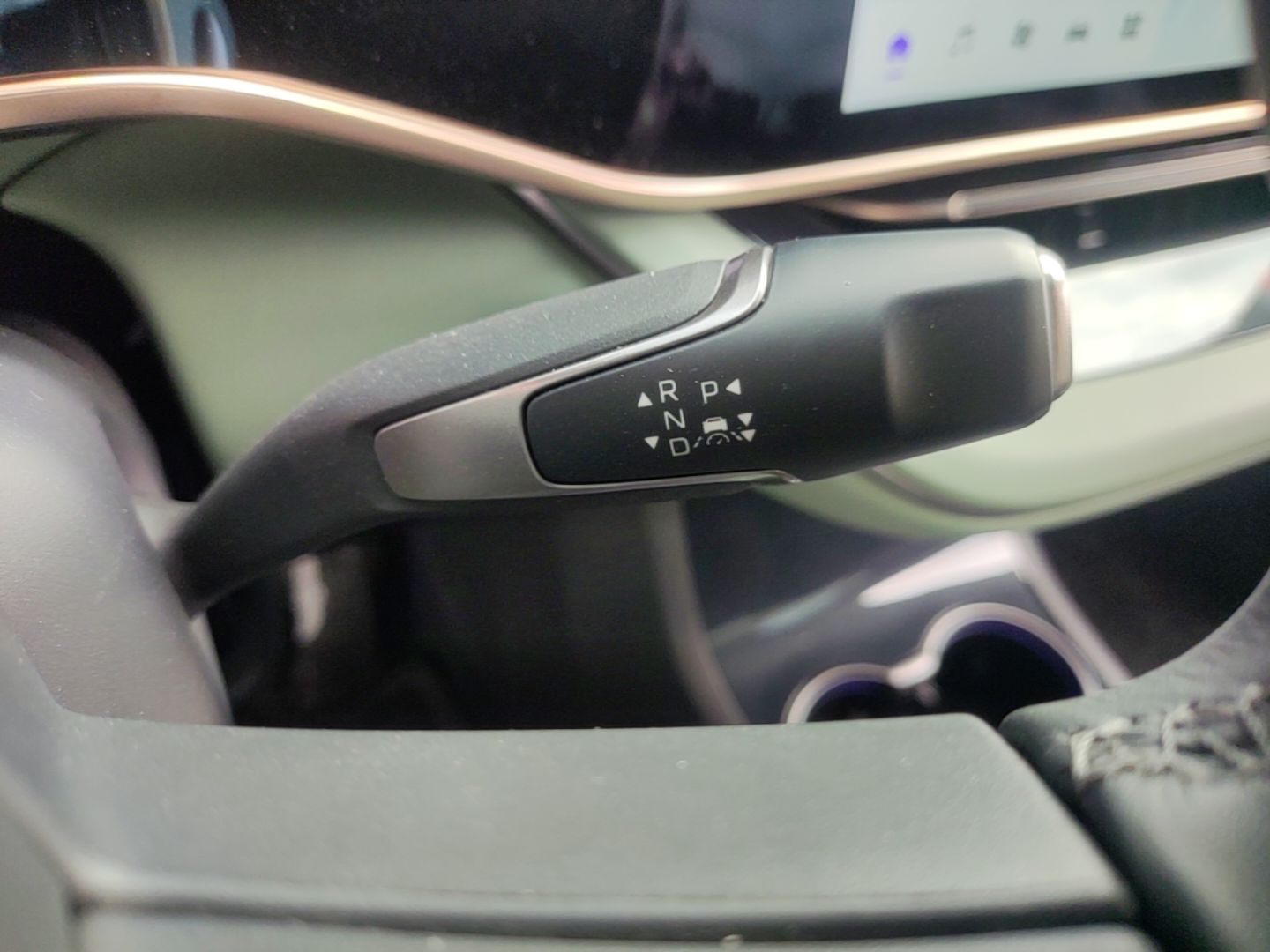 Hongqi EH7 2025 690 Smart Selection Edition — снимка 16