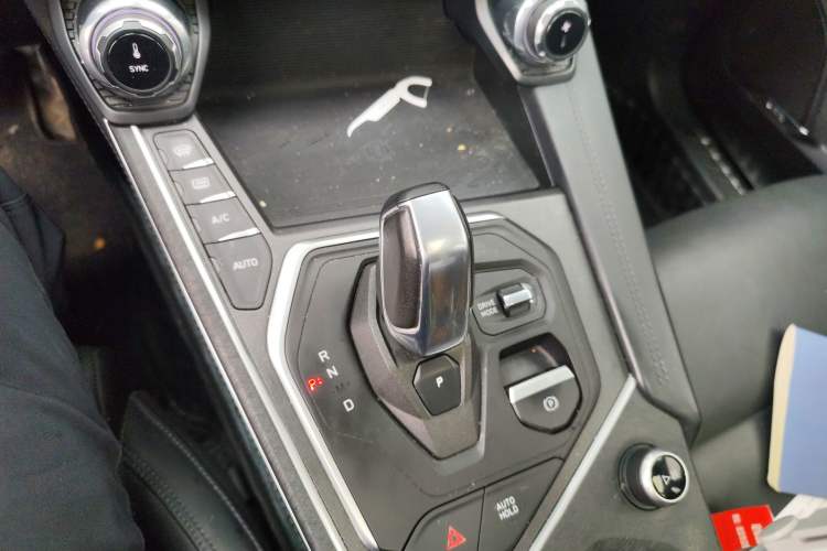 Used Lynk & Co 01 2021 2.0TD Two-Wheel-Drive Pro Trim
