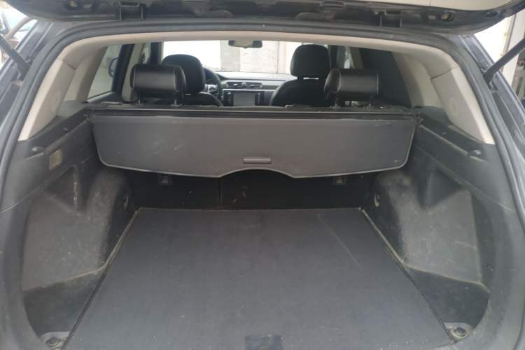 Used Zotye T600 2015 1.5T Manual Luxury Model Trunk