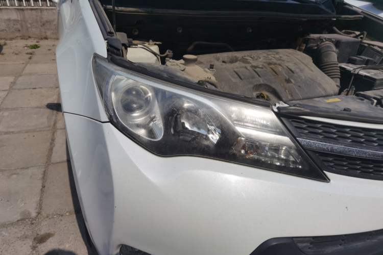 Used Toyota RAV4 2015 2.0L CVT Two-Wheel Drive Urban Edition
