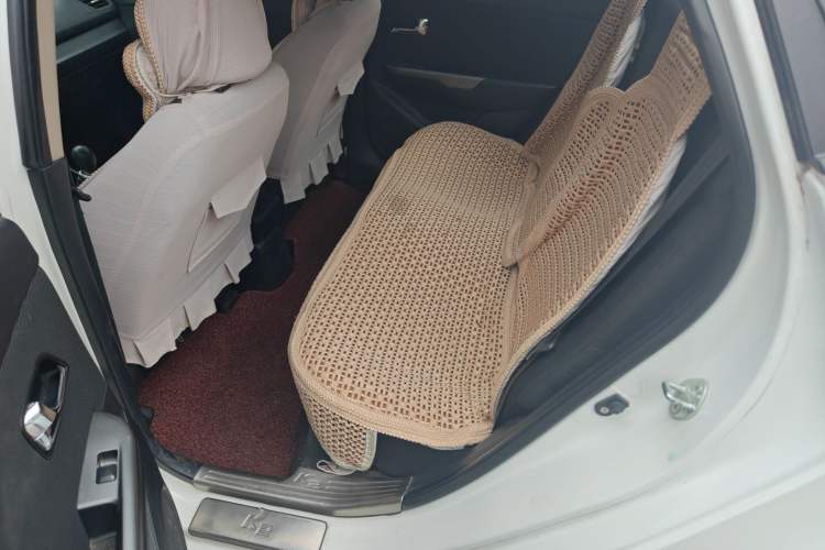 Used Kia K2 2012 Sedan 1.4L MT GLS Commemorative Edition