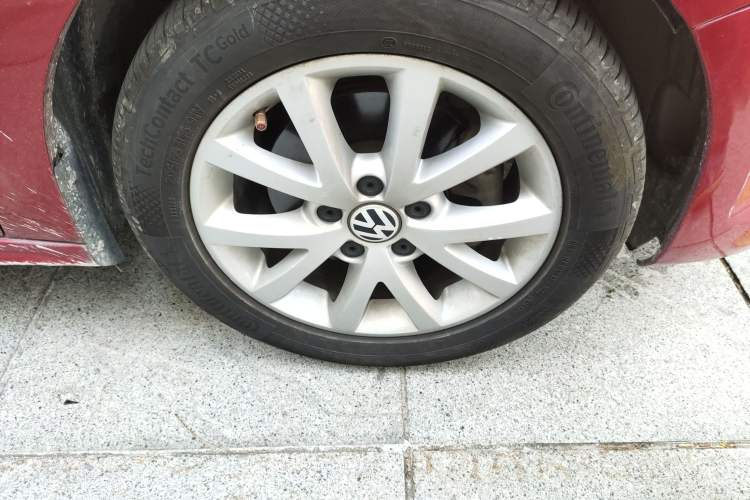 Used Volkswagen Sagitar 2012 1.4TSI Automatic Luxury Edition